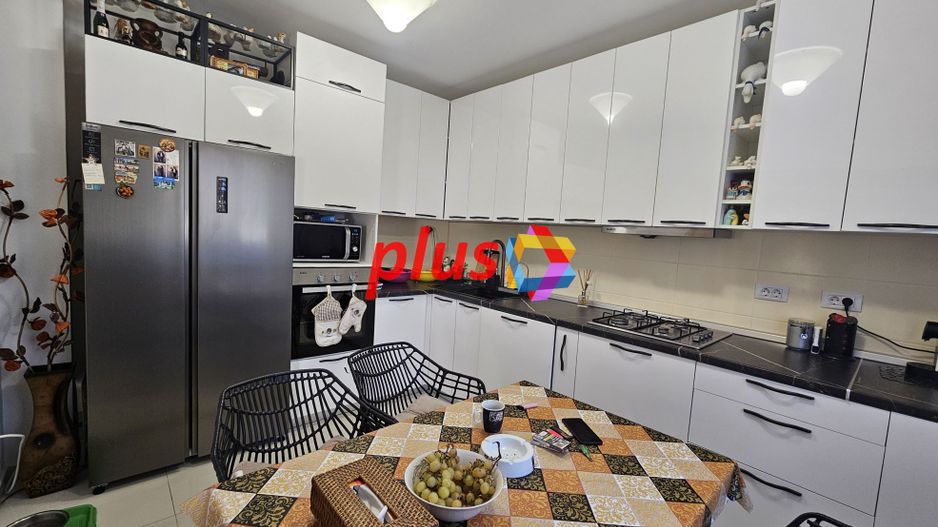 Casă individuala Tractorul 270 mp , zona Coresi - Poză 8