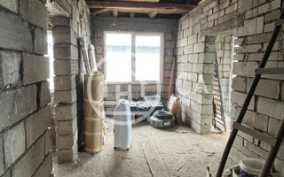 Casa de vanzare D+P+E+M cu 5 camere în Livada De Bihor - Poză 10