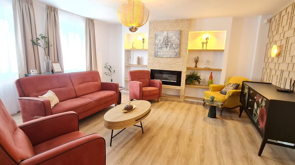 Vila spațioasă și elegantă de vânzare la intrarea în cartierul Turnișo - Poză 7