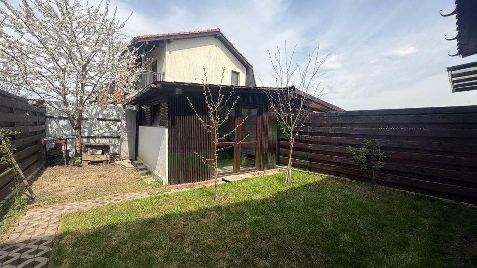 Casă Înșiruită Hărman 4 Camere, Curte Teren 225 mp - Poză 11