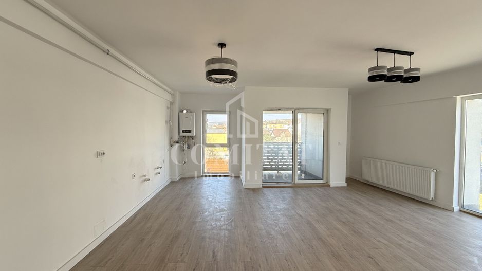 Preț excelent | Apartament cu 3 camere, 2 băi | Dâmbul Rotund - Poză 2