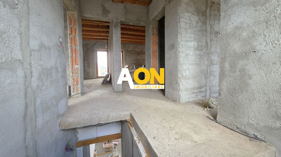 Casa semifinisata, 5 camere, 571 mp teren, Micesti - Poză 11