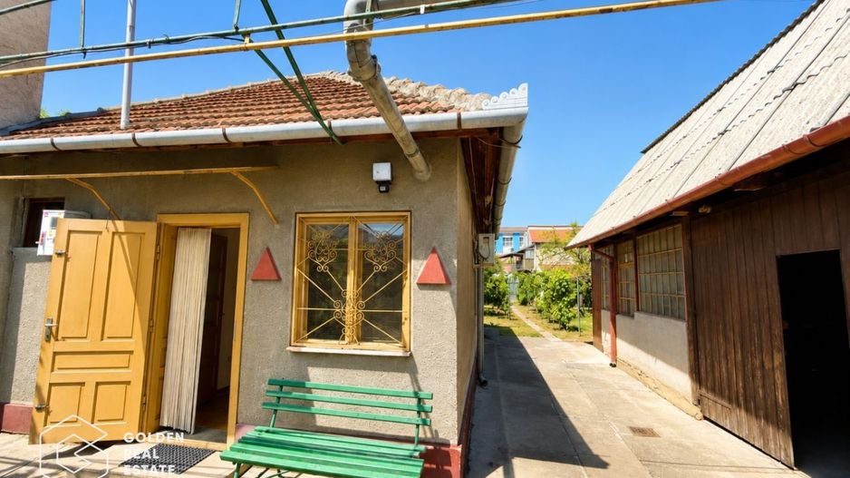 Casa cu teren 688 mp, 2 corpuri de cladire, Parneava - Poză 18