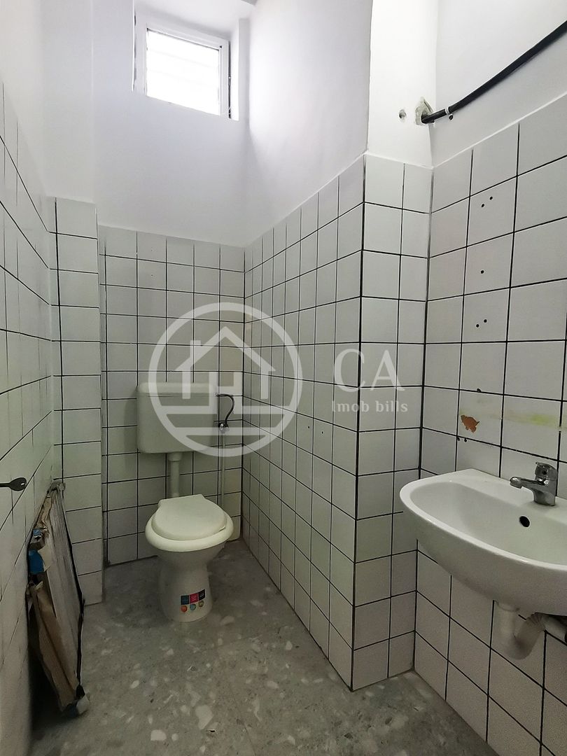 Spatiu comercial de inchiriat cu 3 camere in zona Decebal, Oradea - Poză 6