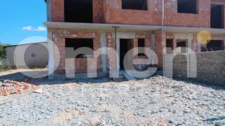 Duplex | La roșu | Zonă liniștită | Curte proprie - Poză 1