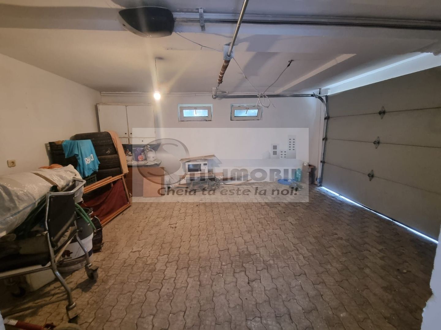 Casă pe trei niveluri, 264 mp utili + Foisor ,teren 2400 mp. - Poză 12