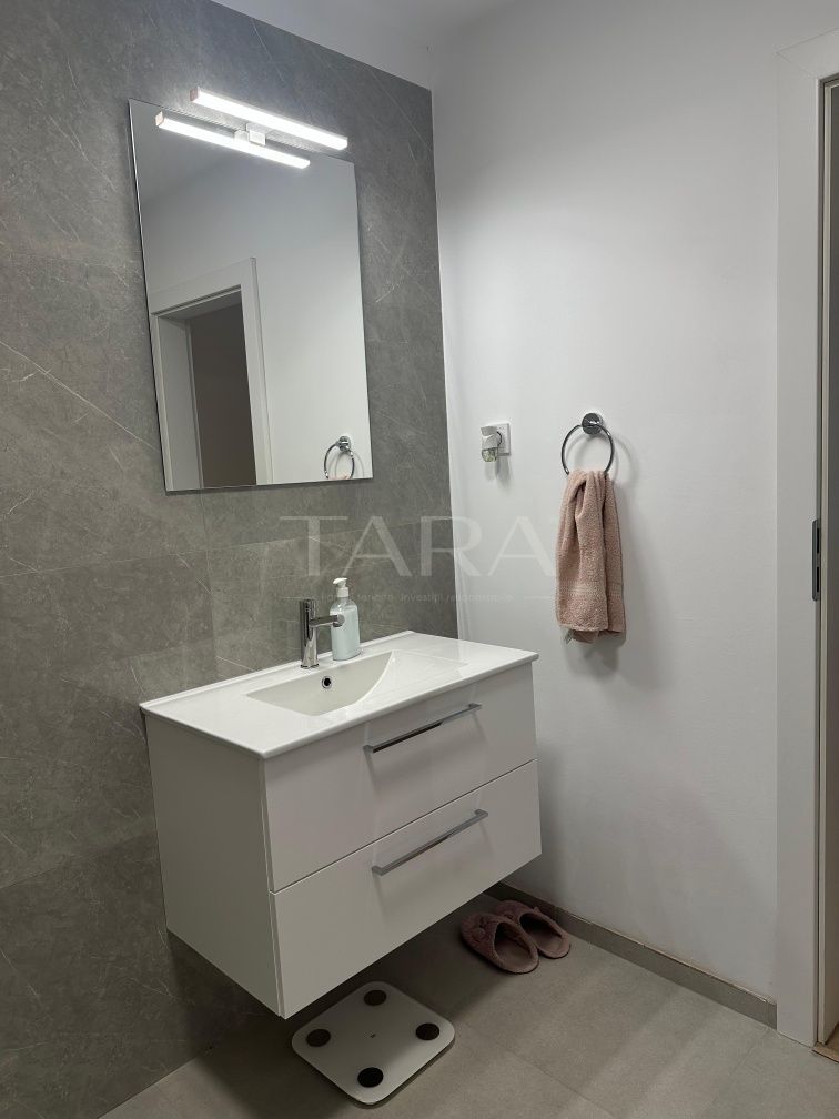 Terasă de 12 mp, finisaje moderne și confort smart în Grigorescu! - Poză 5