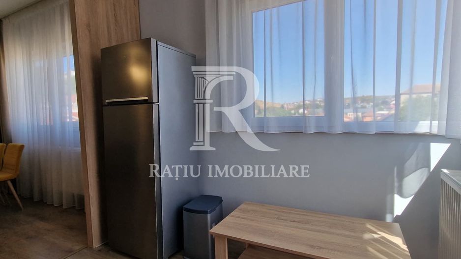 Apartament cu 3 camere | Spitalul Judetean | Oradea - Poză 12