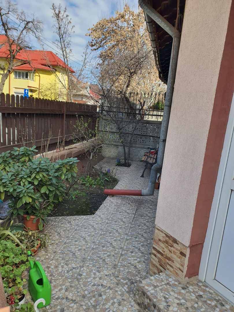 Casa de inchiriat - Domenii - Poză 4