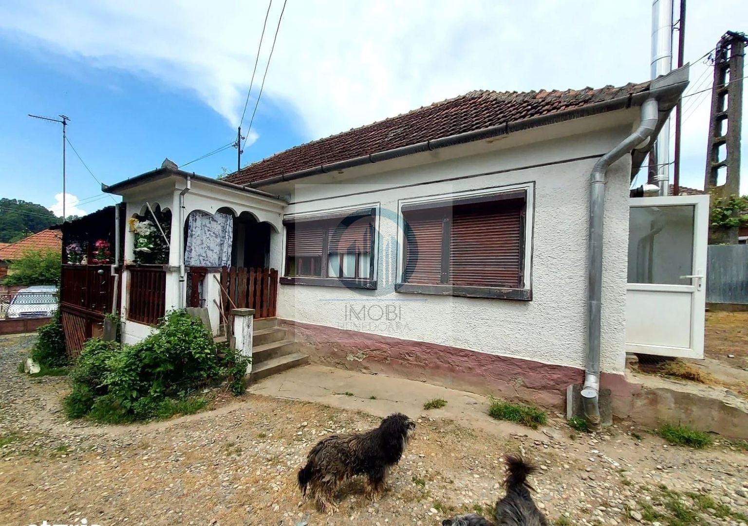 Casa renovata cu teren 7000mp la 19 km de Deva – Sat Nojag, Hunedoara - Poză 5