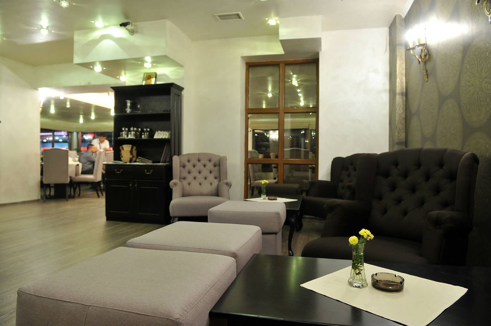 Spațiu comercial de închiriat | Otopeni–DN1 | 164 mp | Vitrină 11 m - Poză 3