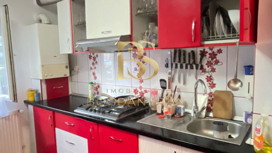 Apartament 3 camere de vânzare | Parter | Zona Micro 16 - Poză 12
