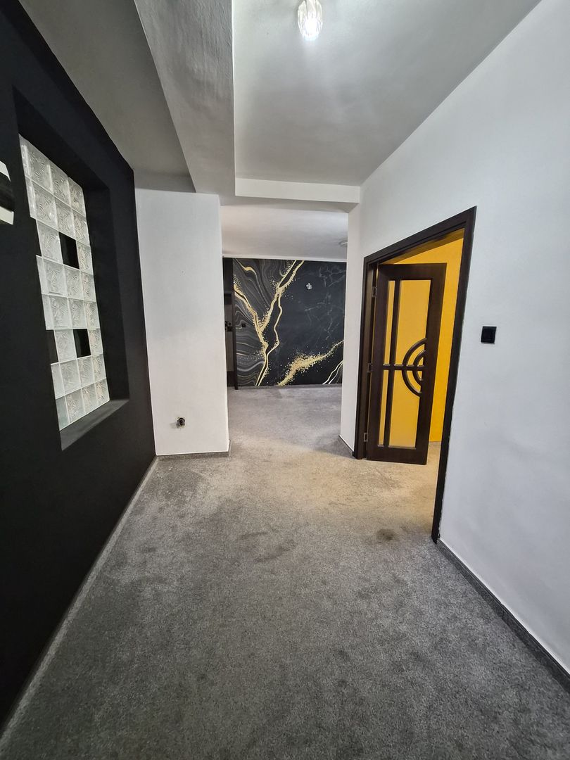 De vânzare Vilă individuala 11 camere curte proprie Parcul Carol - Poză 6