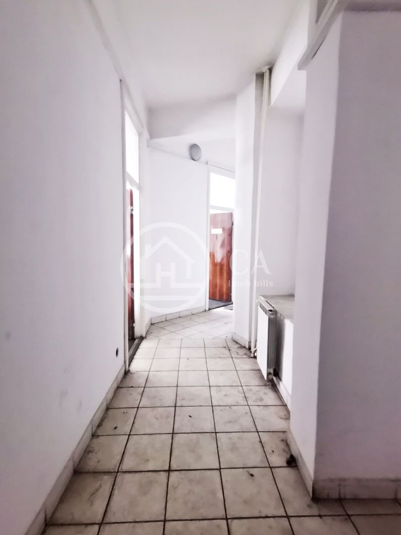 Spatiu comercial cu 15 camere de inchiriat in zona Decebal Oradea - Poză 5