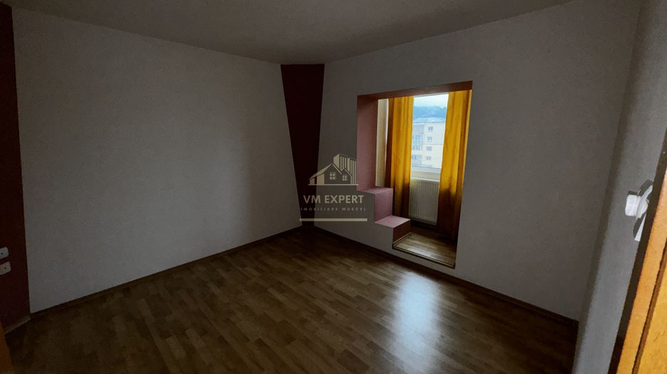 APARTAMENT CAMPULUNG TIP PENTHOUSE, 5 CAMERE GRUI - Poză 6