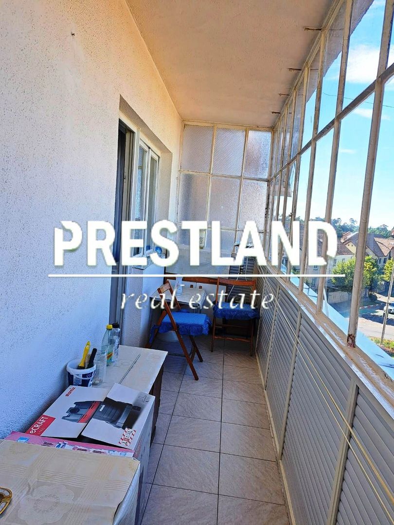 Apartament de 2 camere, decomandat, et .3 in aprpiere de Parcu Sub Arini!! - Poză 2