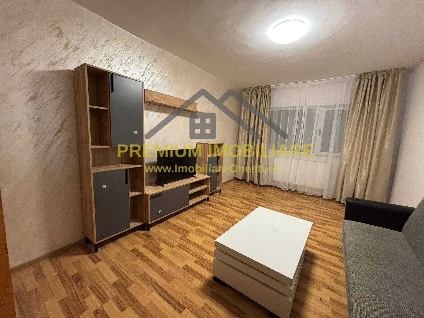 De închiriat – Apartament 2 Camere - Prima inchiriere - Poză 1