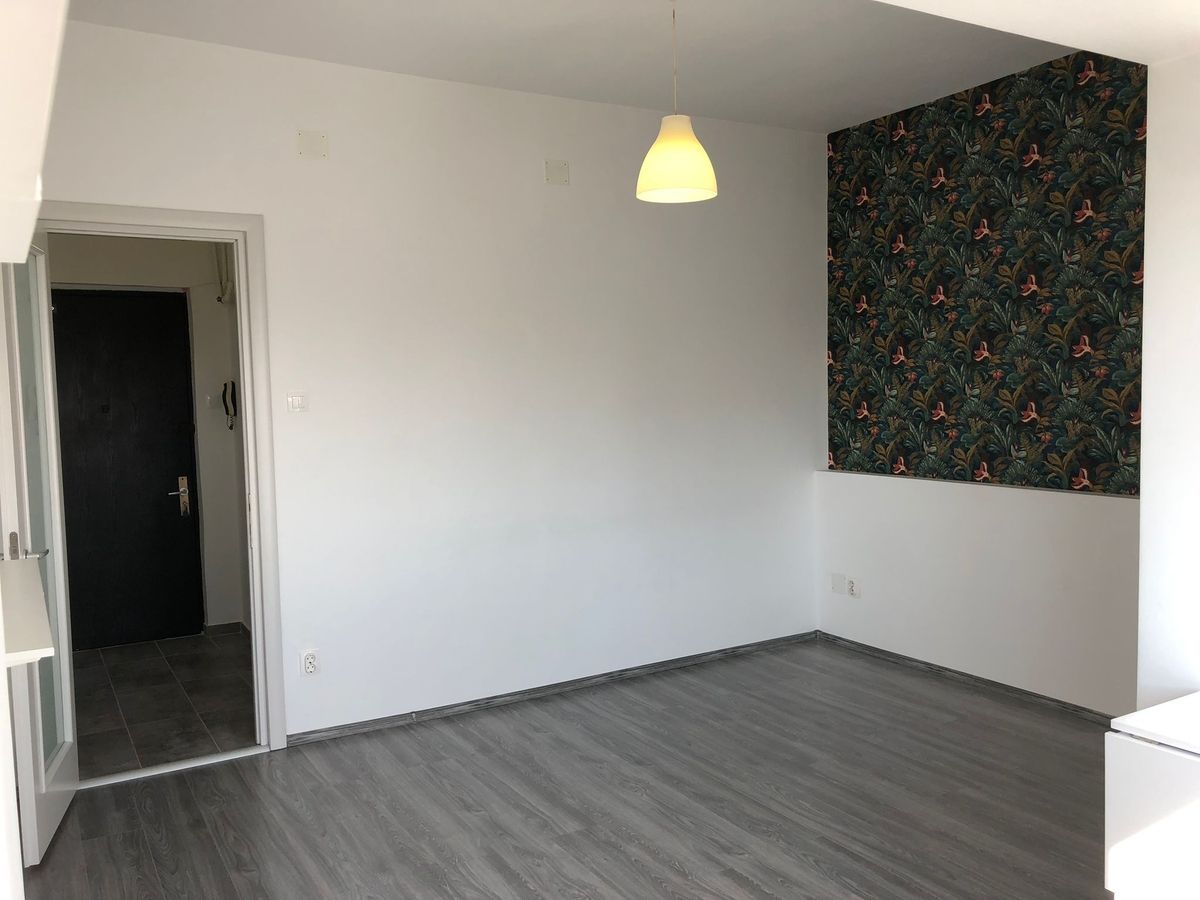 Universitate- Piata Rosetti - Poză 6