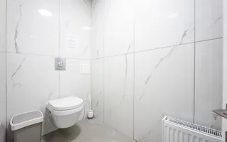 Vânzare spațiu comercial  Centru de 451,6 mp, amplasat pe teren privat - Poză 37