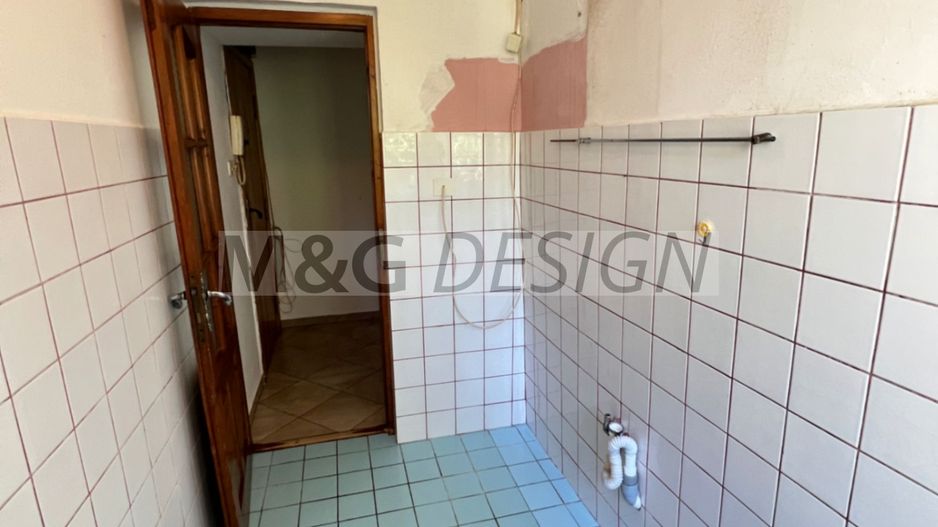 ETAJ 2- Girocului - Judetean, 3 camere , 2 balcoane - Poză 10