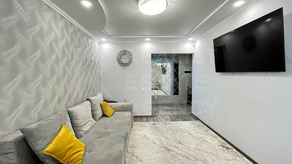 Vânzare, apartament, 3 camere str. Mihail Sadoveanu, Ciocana - Poză 1