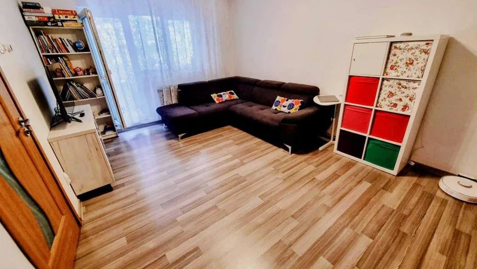 APARTAMENT MODERN RENOVAT DECOMANDAT BLOC 1984 - Poză 3