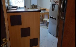 3 camere, decomandat | etaj 1 | centrala proprie | 2 bai | zona excelenta - Poză 5