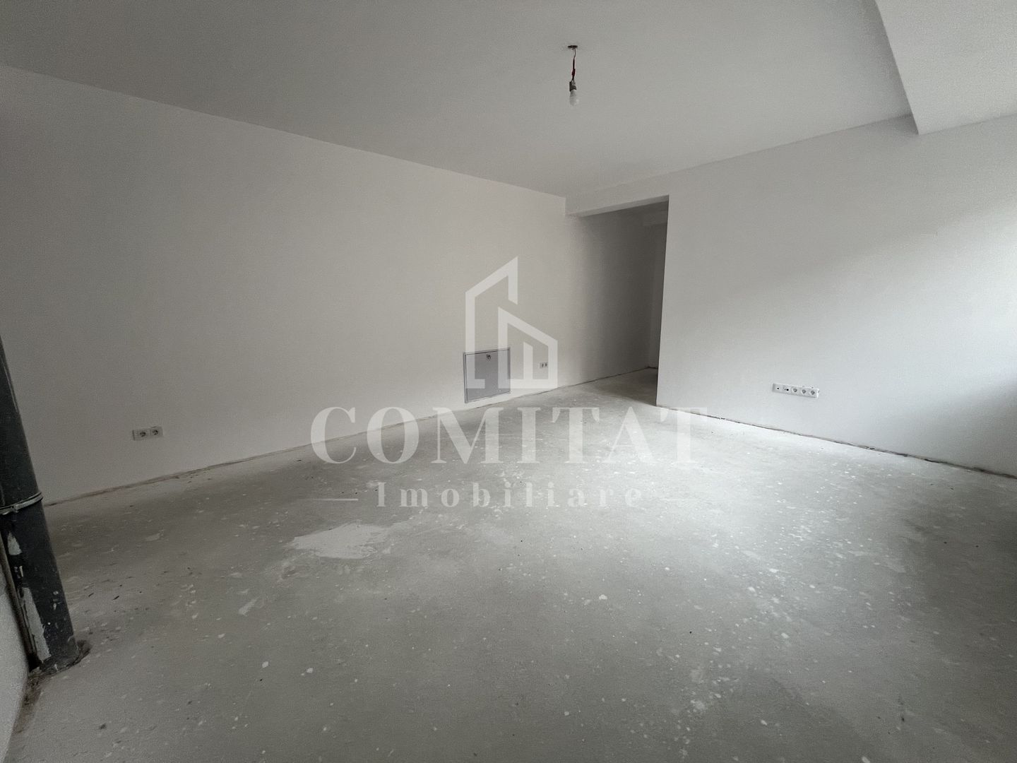 Apartament 2 camere | Semifinisate | zona Eroilor - Poză 1