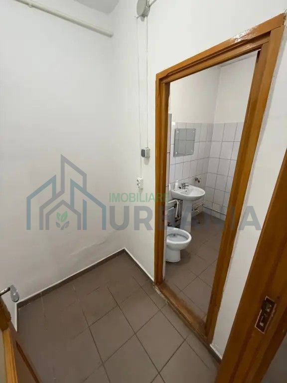 Spațiu comercial de închiriat, 58 mp, parter, stradă principală, Podu Iloaiei - Poză 5