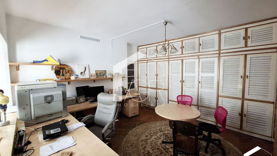 Casa tip duplex cu 6 camere, zona Republicii - Poză 10