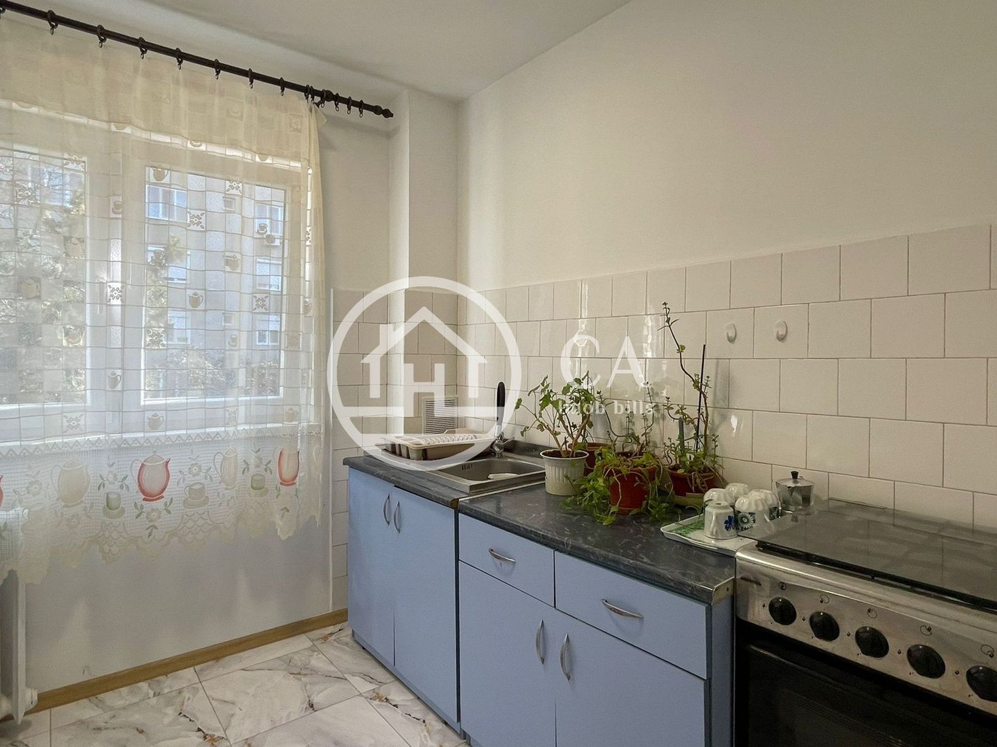 Apartament de închiriat cu 2 camere in zona Rogerius, Oradea - Poză 7