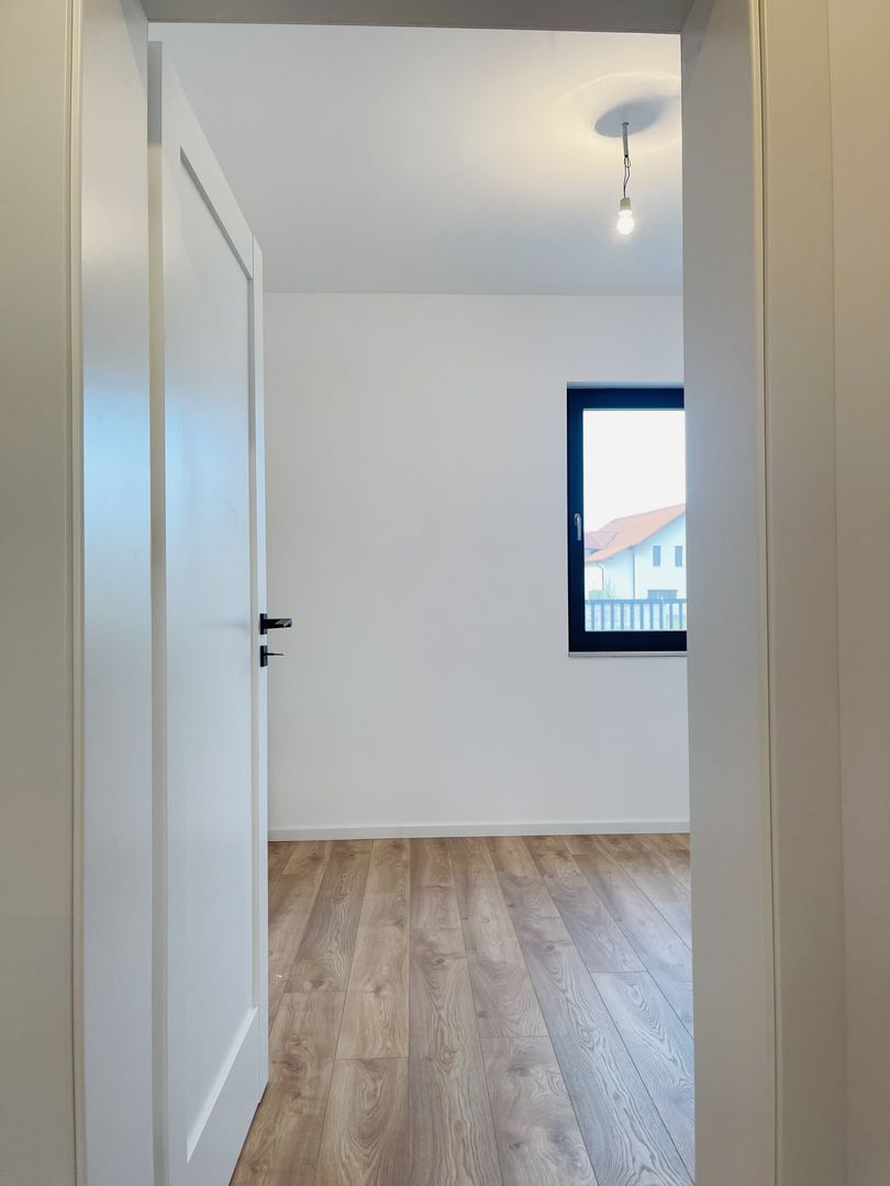 Duplex Ultramodern, impecabil executat | 4 dormitoare & 2 terase - Poză 33