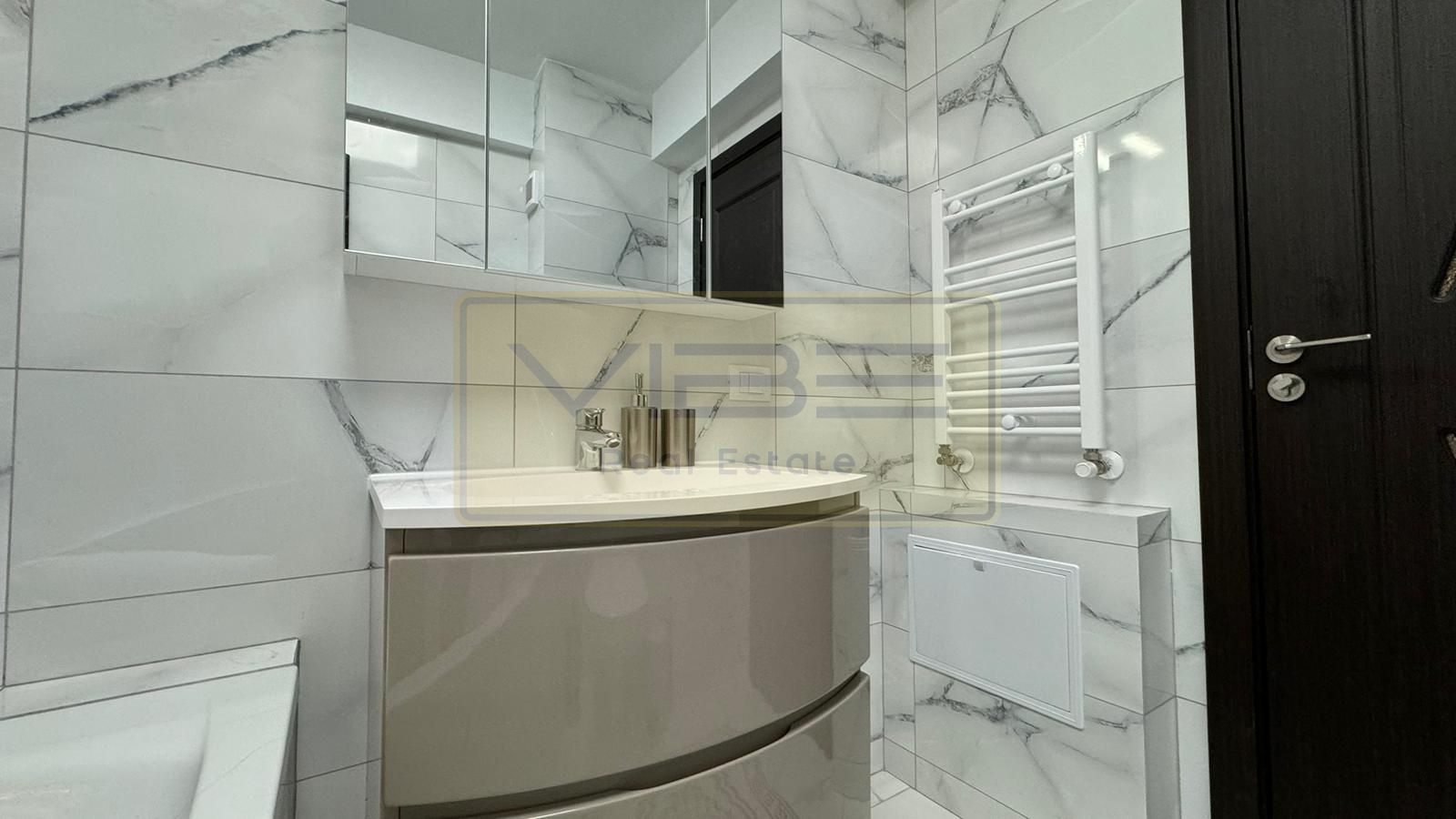 Apartament 3 camere 2 bai+parcare acoperita Copou - Poză 25