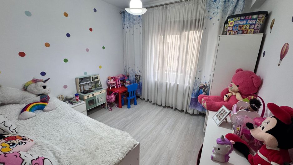 AP. 4 CAMERE - CURTE 45MP, PARCARE INCLUSA, MOBILAT MODERN,COMISION 0% - Poză 10