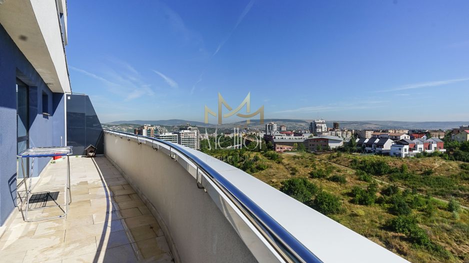 Apartament 3 camere, terasa, parcare, view panoramic asupra orasului - Poză 16