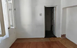Blumana Proprietate singur in curte,2 corpuri de casa, fara amenajari - Poză 14