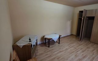 Casă pe nivel 50 mp utili + 1100 mp teren, Mocira zona Aramis - Poză 5