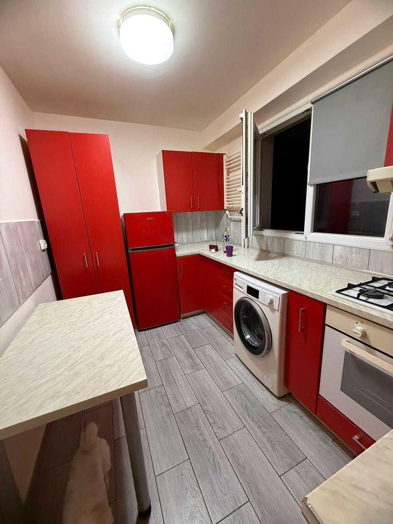 Vand apartament 2 camere Piata Moghioros - Poză 6