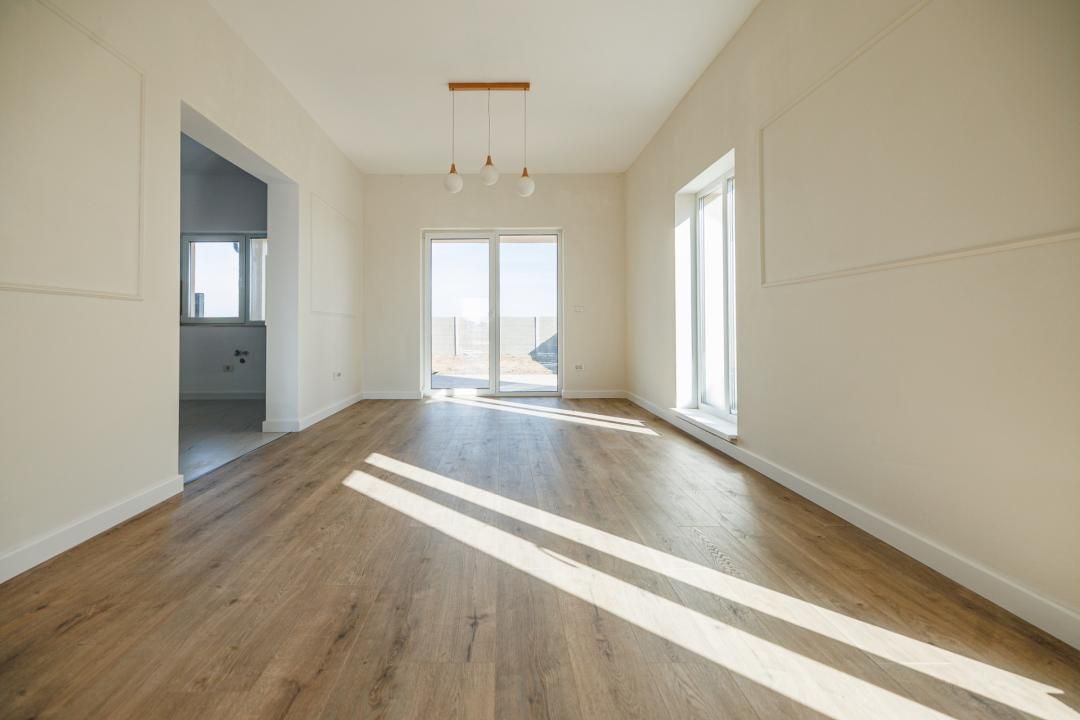 Duplex P+1E| Gata de Mutare| 5 cam, 3 bai | Teren 313 m Săcălaz| Comision 0 - Poză 15