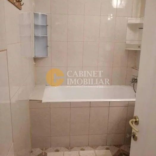 Închiriere apartament 2 camere, Nicolina, 56 mp, etaj 1 - Poză 6