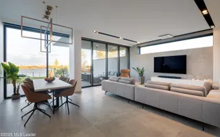 Smart-Home nZEB spectaculoasa Bucuresti Sector1 cu deschidere lac - Poză 12