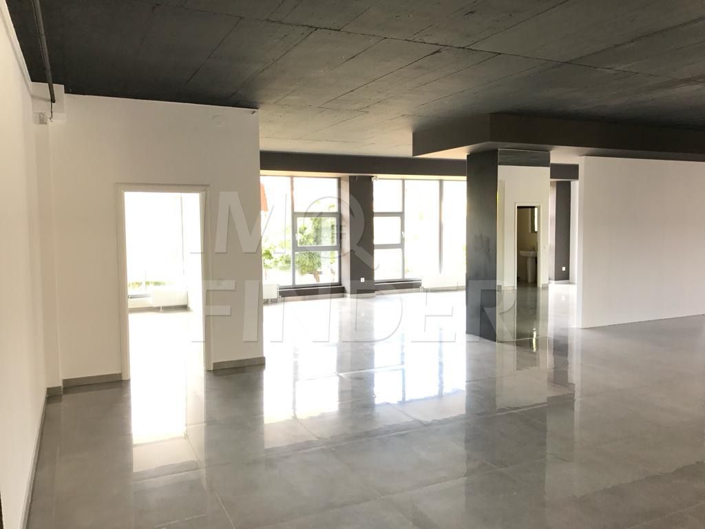 Spațiu comercial pretabil diverse activități , autorizat ISU - Poză 9