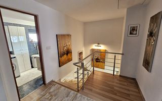 Casa tip triplex ( capat ), 4 camere, P+M, curte amenajata, Bărăbanț - Poză 19