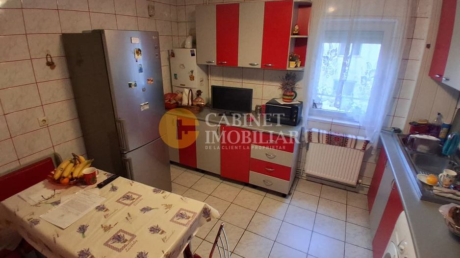 Apartament cu 2 camere, Decomandat, zona Tatarasi Iasi. - Poză 3