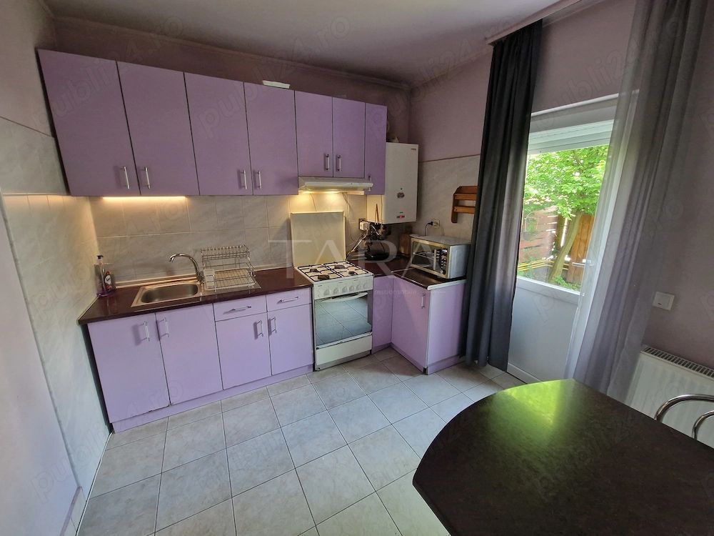 Casă tip duplex cu 4 camere, în zonă liniștită din Florești. - Poză 1