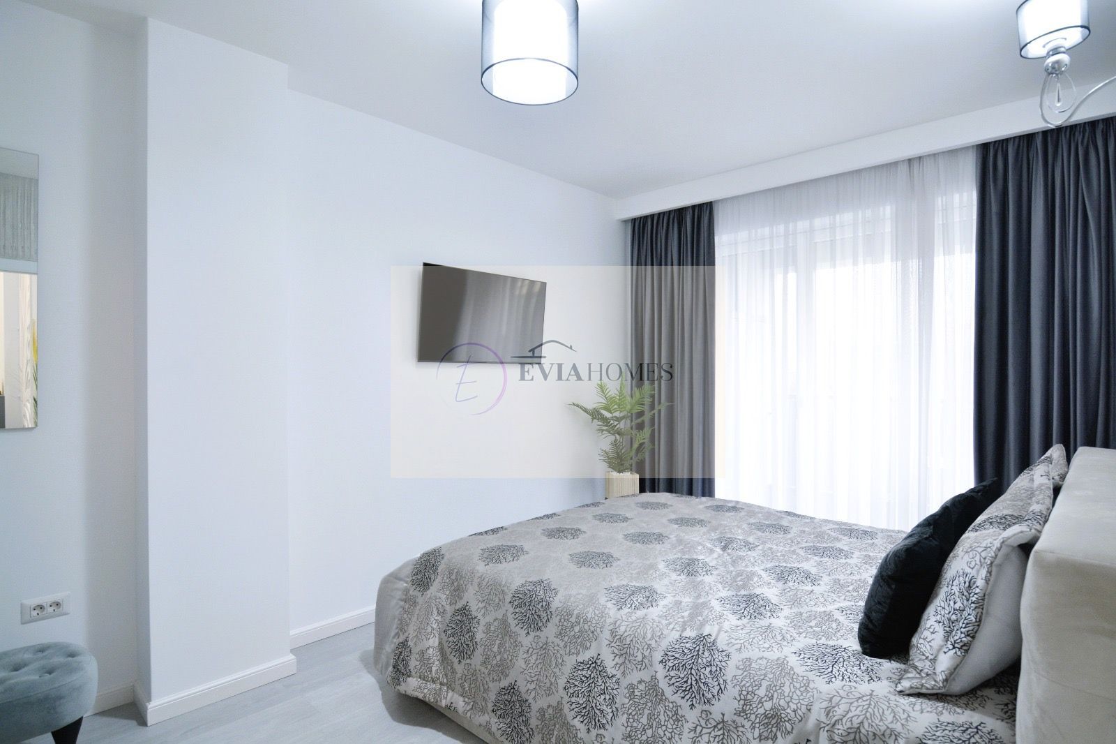 2 camere/ parcare / Zona Vivo - Poză 4