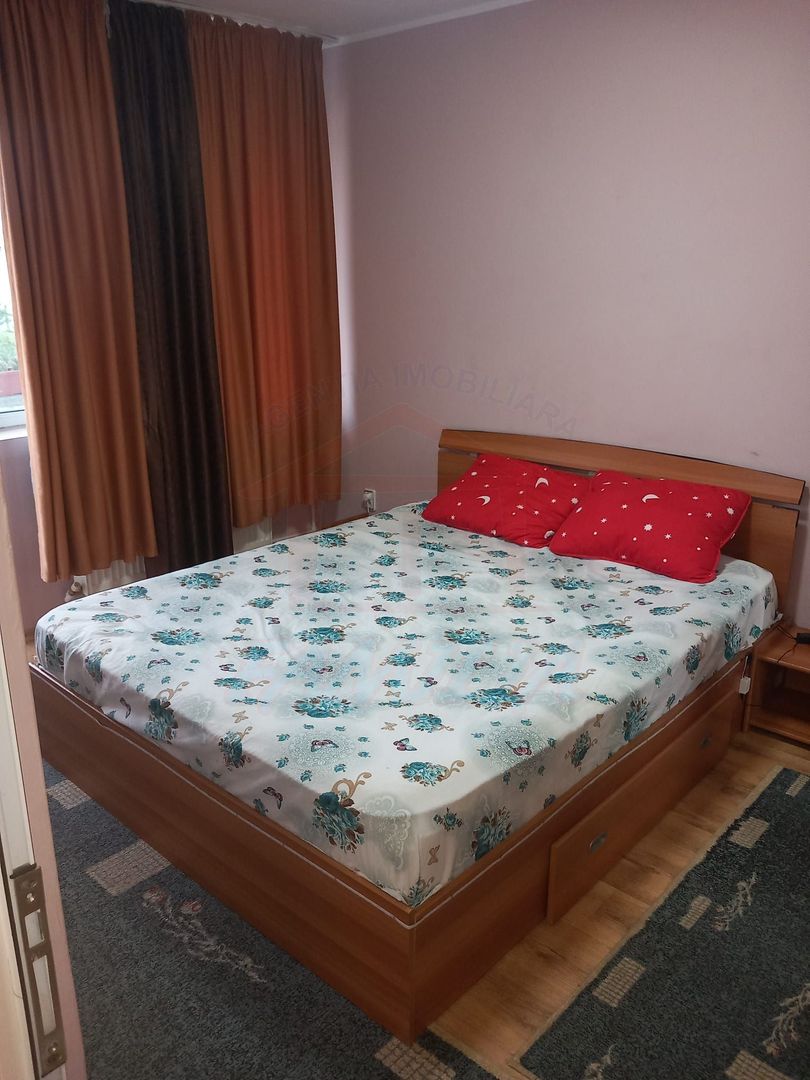 📍De închiriat  2 camere | Micro 17|  1.700 Ron/luna - Poză 3