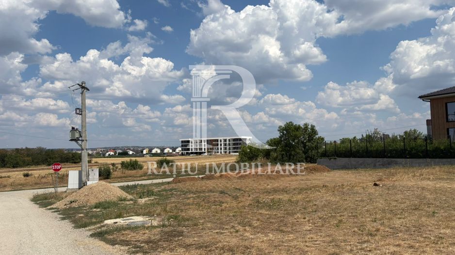 Teren intravilan 980 MP | Oradea | Calea Santandrei - Poză 2