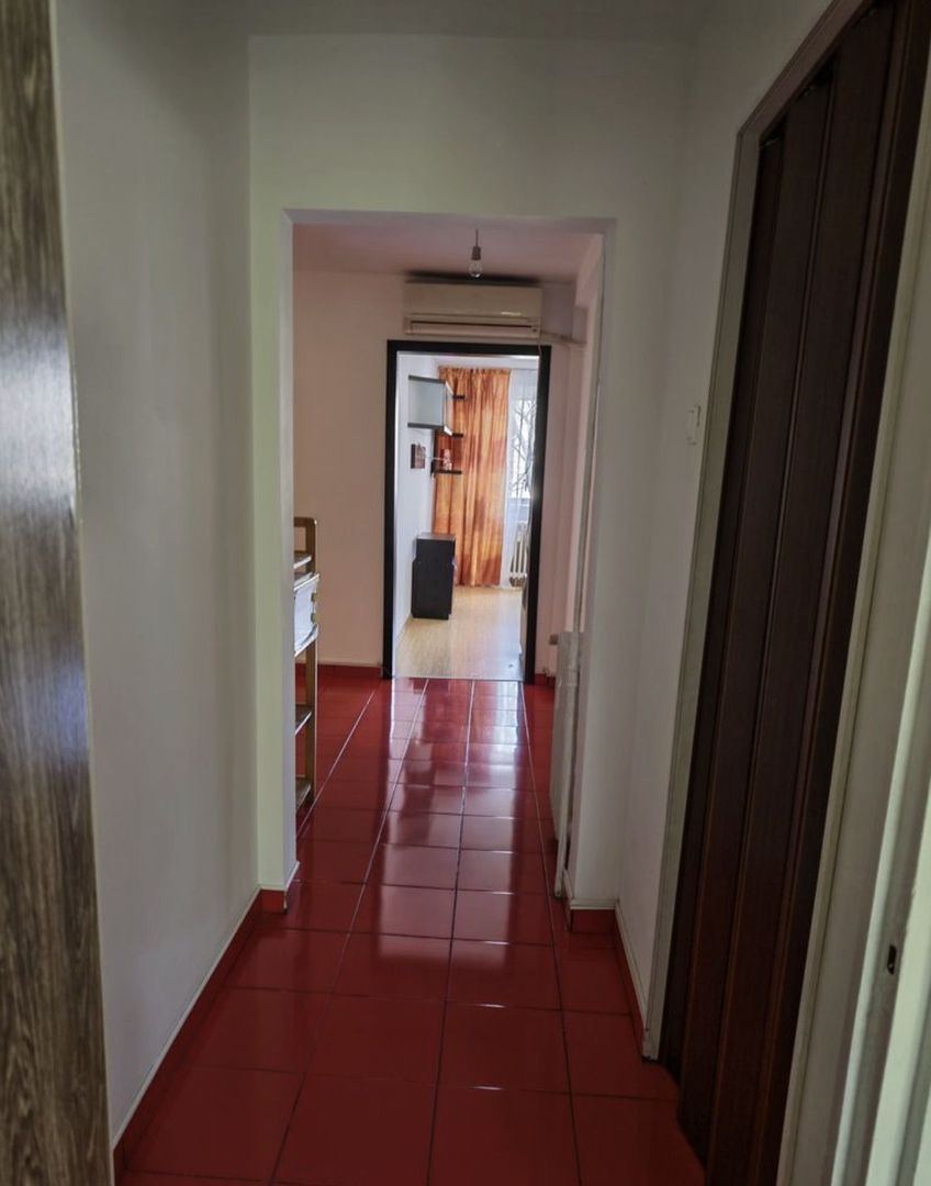 Apartament 2 camere decomandat Raul Doamnei, Drumul Taberei - Poză 9