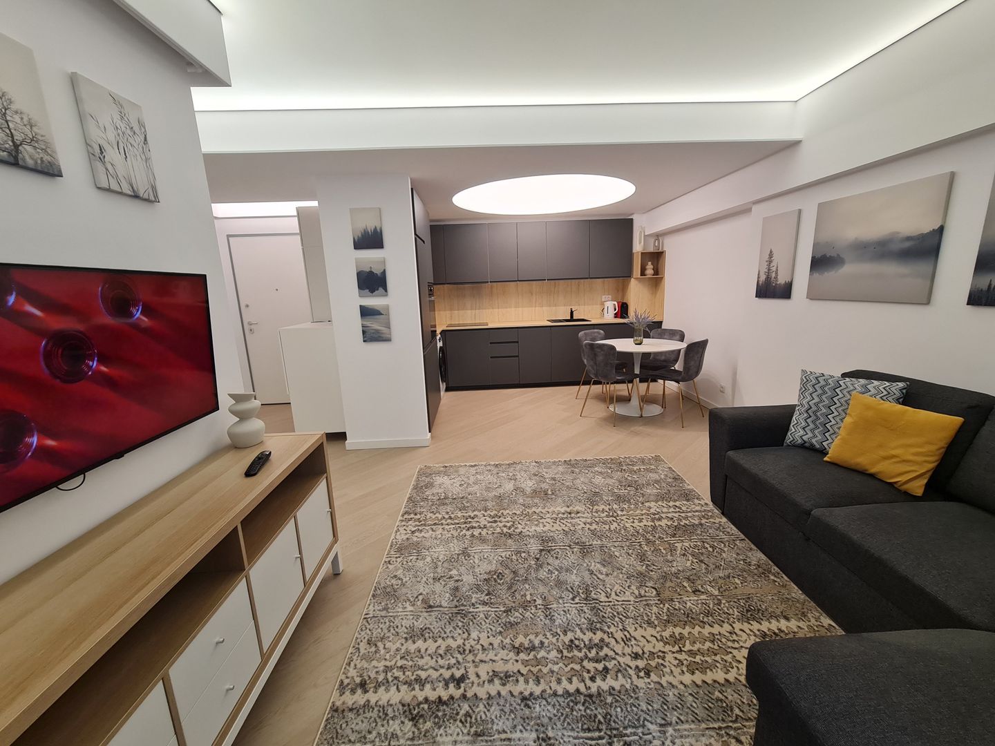 3 camere| COCHET | Cortina North | PARTER balcon - Poză 2